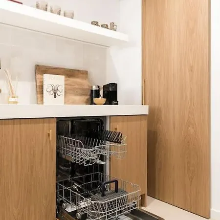 Toques De Glamour En El Casco Historico,wifi,a.c. Apartamento Alicante